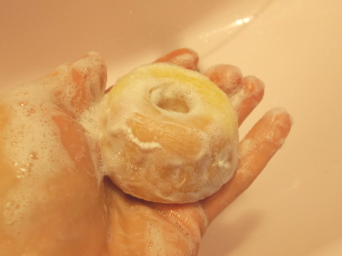 A természetes szappanok habzása